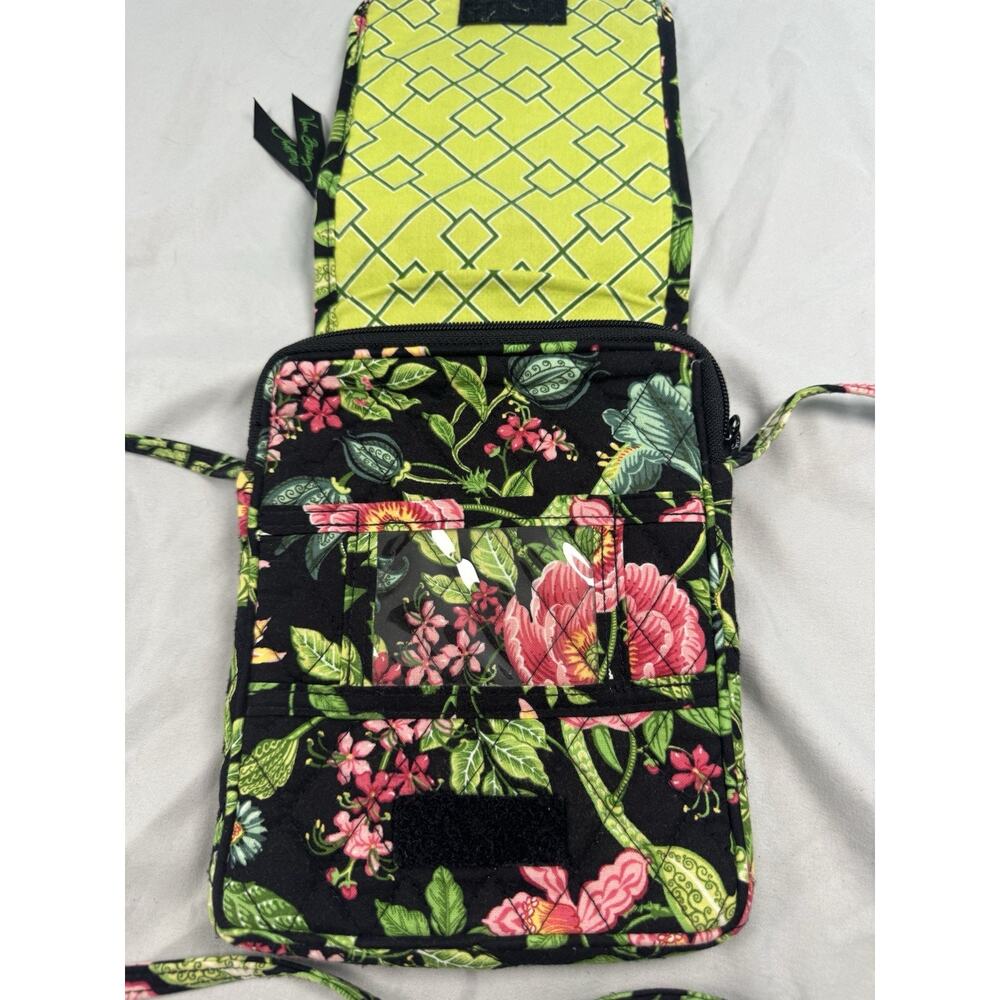 Vera Bradley Tropical Floral Quilted Travel Wallet Crossbody Organizer Bag - Picture 4 of 12